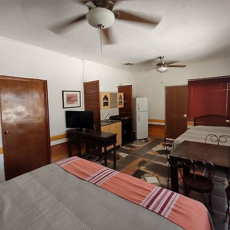 Bed and Breakfast Casa Artista Manzanillo Zewnętrze zdjęcie